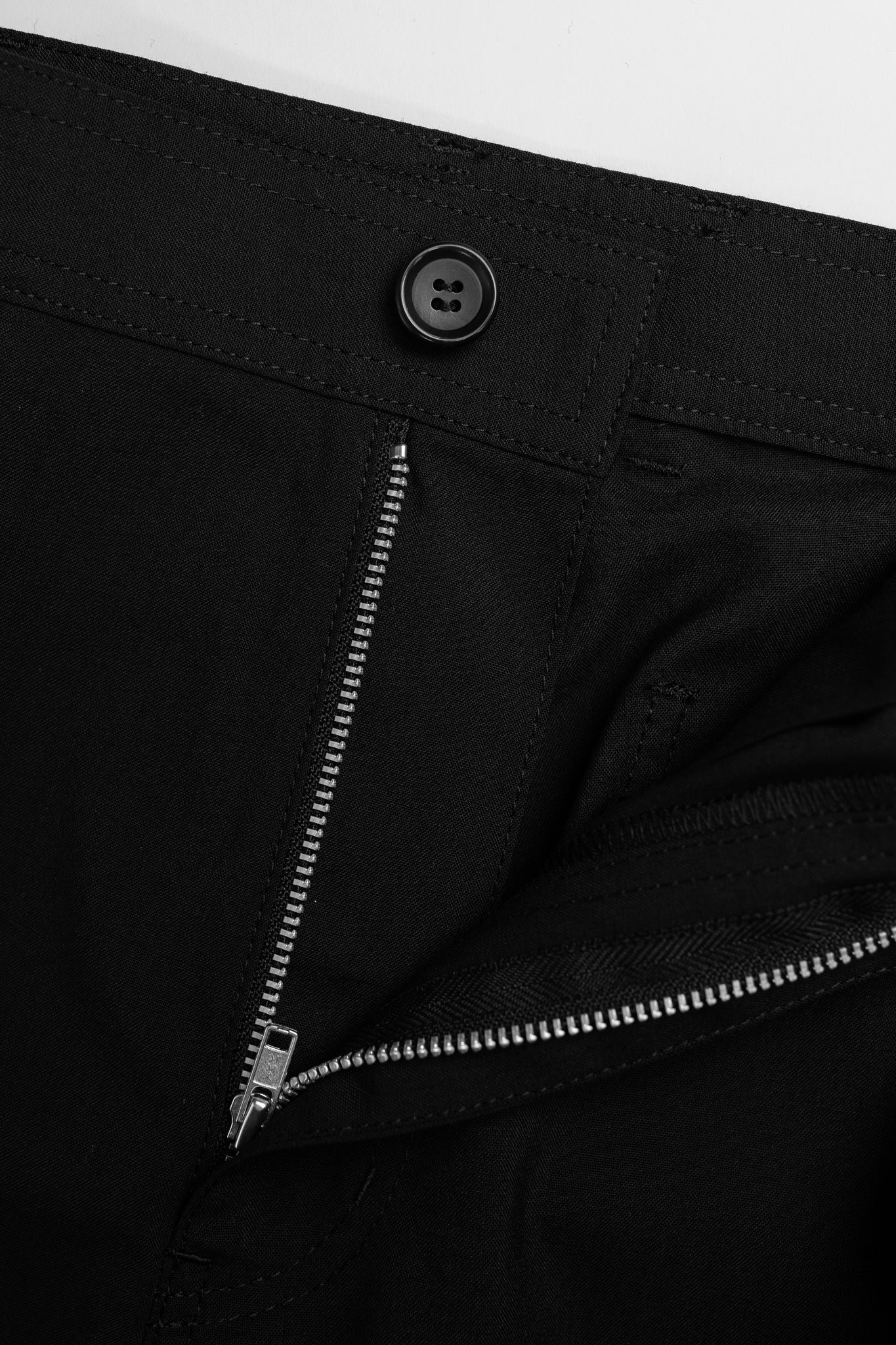 Workers Zip Pocket Pant