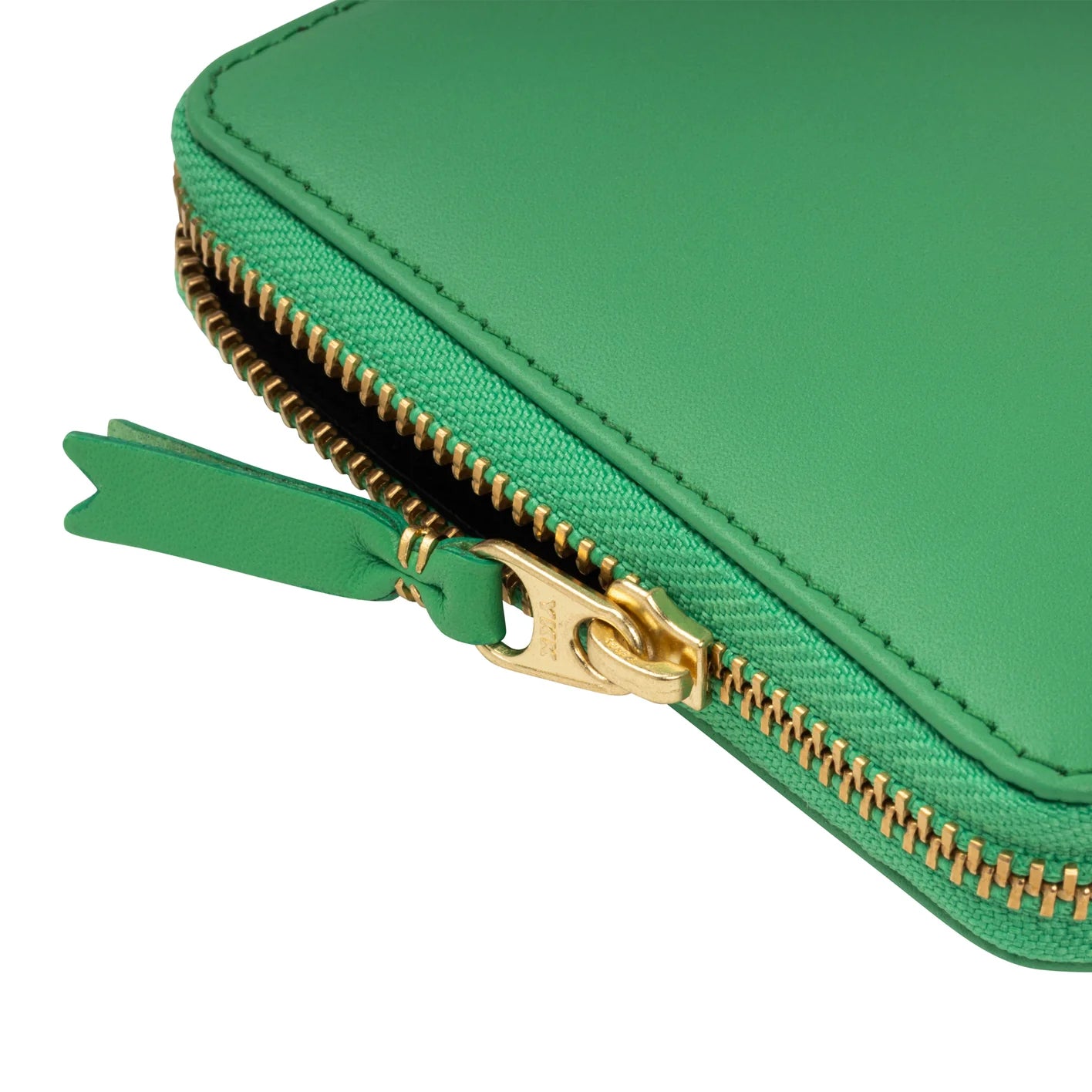 Classic Group Wallet Green (SA2110CG) – COMME des GARÇONS Melbourne
